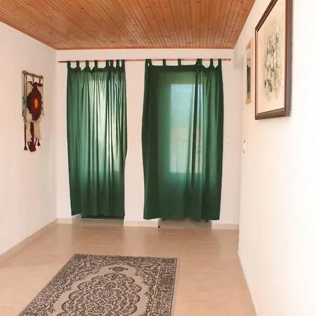 Apartment 4445b *